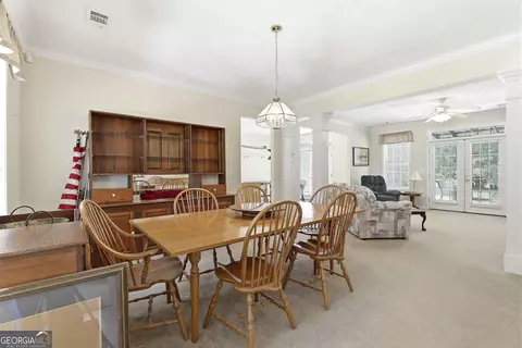 Dining - 1080 Hunter Rd, Williamson, GA 30292 photo 3 of 5