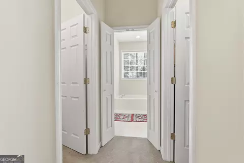 Entry Way - 1080 Hunter Rd, Williamson, GA 30292 photo 4 of 5