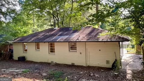 2744 Fairlane Dr SE, Atlanta, GA 30354