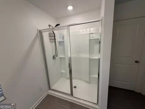 Bath - 1410 Ben Park Way, Grayson, GA 30017 photo 6 of 6