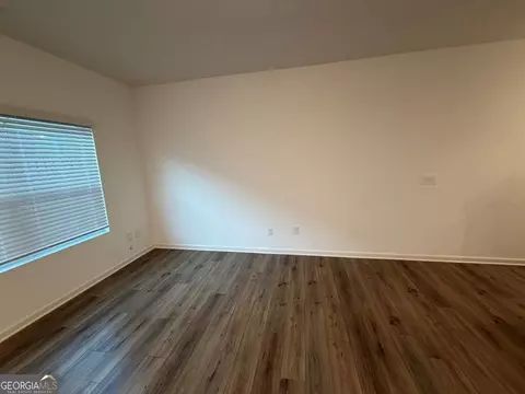 Living - 1410 Ben Park Way, Grayson, GA 30017 photo 2 of 4
