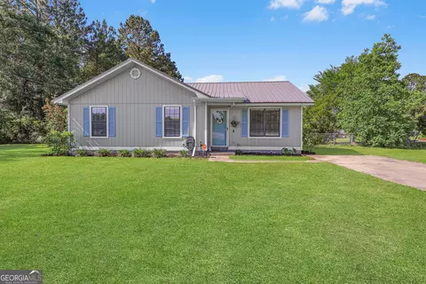 1692 NE Lee Pl, Ludowici, GA 31316
