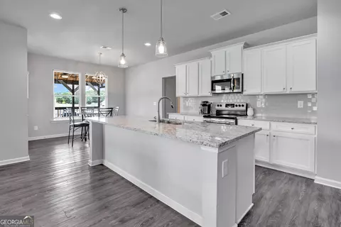 Kitchen - 2267 Bold Springs Rd, Monroe, GA 30656 photo 2 of 7