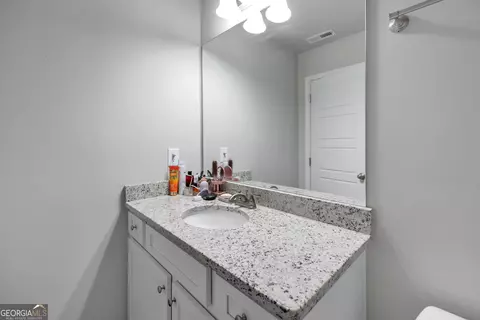 Bath - 2267 Bold Springs Rd, Monroe, GA 30656 photo 5 of 6