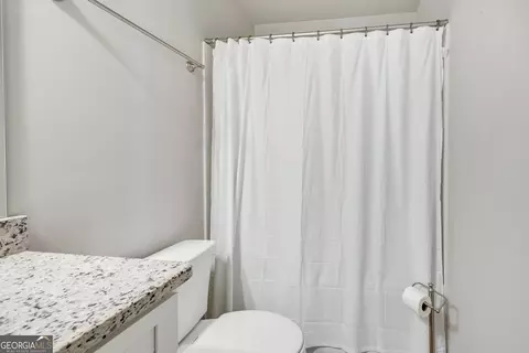 Bath - 2267 Bold Springs Rd, Monroe, GA 30656 photo 6 of 6