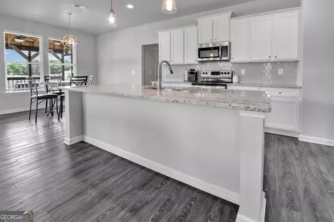 Kitchen - 2267 Bold Springs Rd, Monroe, GA 30656 photo 3 of 7