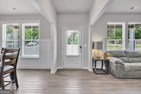 Entry Way - 2267 Bold Springs Rd, Monroe, GA 30656 photo 3 of 12