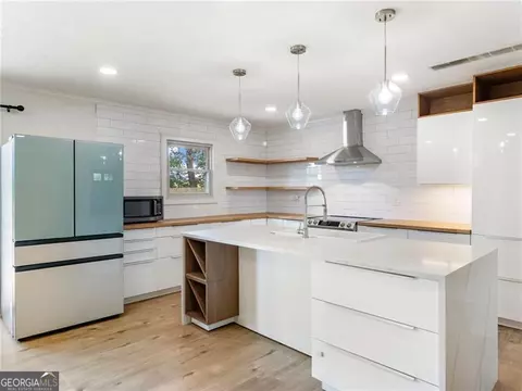 Kitchen - 4206 High St, Buford, GA 30518 photo 7 of 8