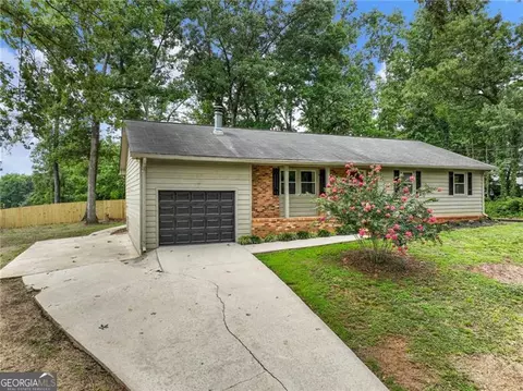 Exterior - 4206 High St, Buford, GA 30518 photo 1 of 3