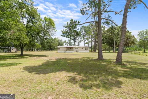 Exterior - 703 Dave Callaway Rd, Collins, GA 30421 photo 5 of 6