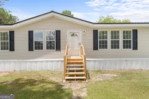 Exterior - 703 Dave Callaway Rd, Collins, GA 30421 photo 3 of 6