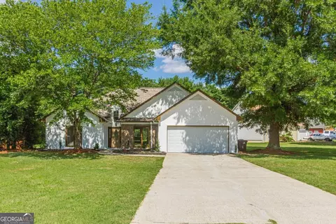 100 Winslow Ct, Mcdonough, GA 30253