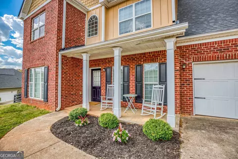 Exterior - 303 Mckendree Ct, Bethlehem, GA 30620 photo 6 of 11