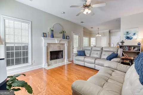 Living - 303 Mckendree Ct, Bethlehem, GA 30620 photo 2 of 3