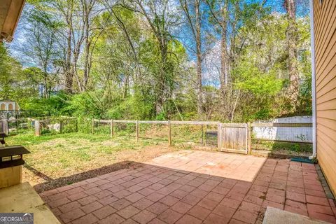 Exterior - 303 Mckendree Ct, Bethlehem, GA 30620 photo 9 of 11