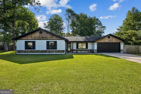 112 Buck Island Ct, Kingsland, GA 31548