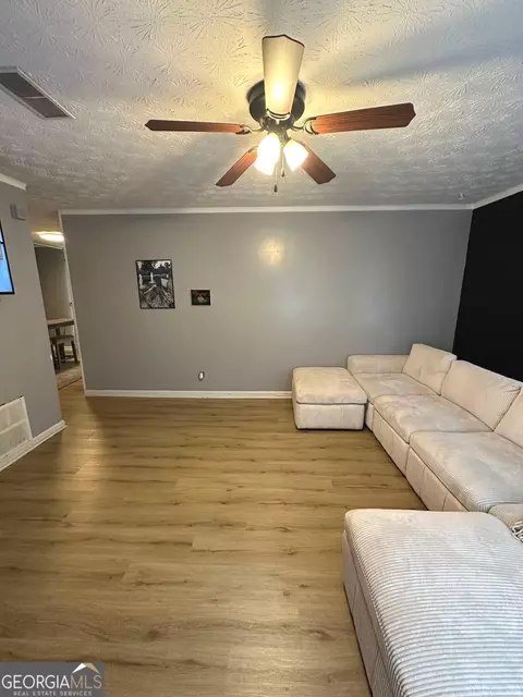2900 Haddon Dr, Rex, GA 30273 photo 4
