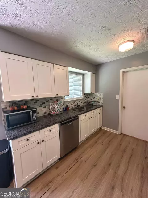 2900 Haddon Dr, Rex, GA 30273 photo 5