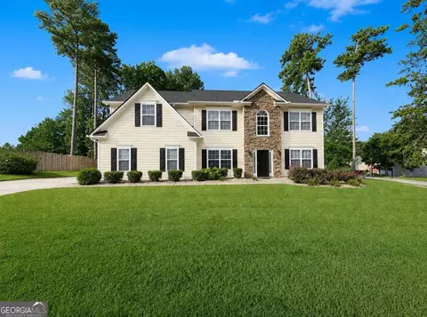 221 Courtland Oaks Dr SW, Marietta, GA 30060