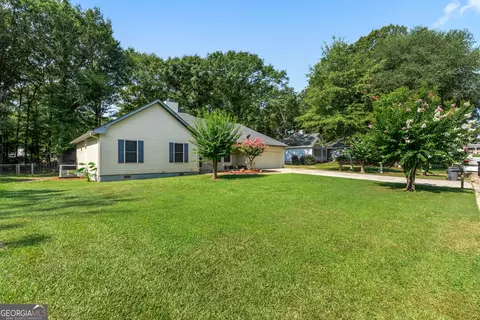 Exterior - 107 Shane Cir, Perry, GA 31069 photo 3 of 8