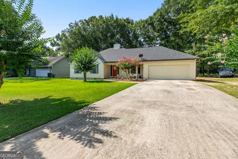 Exterior - 107 Shane Cir, Perry, GA 31069 photo 2 of 8