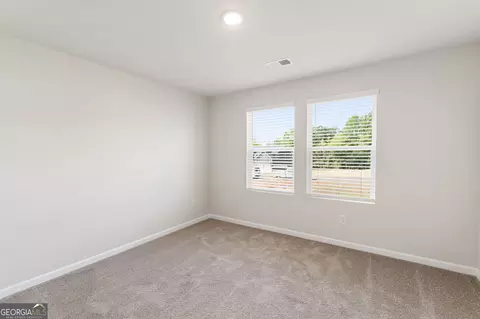 Bedroom - 300 Hudson Ct, Jackson, GA 30233 photo 3 of 5