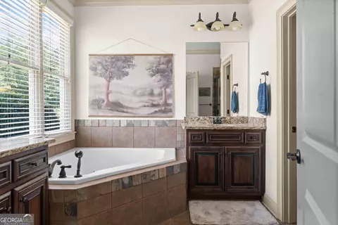 Bath - 2469 St Martin Way, Monroe, GA 30656 photo 3 of 6