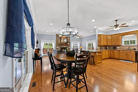Dining - 414 Mulkey Dr, Murphy, NC 28906 photo 2 of 2