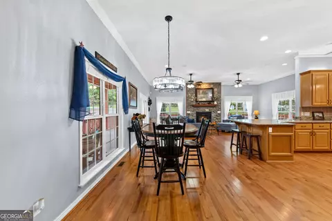 Dining - 414 Mulkey Dr, Murphy, NC 28906 photo 1 of 2
