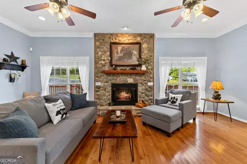 Living - 414 Mulkey Dr, Murphy, NC 28906 photo 1 of 4