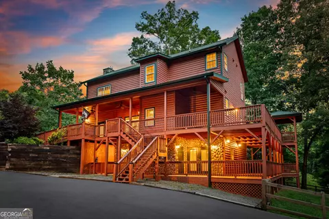 Exterior - 414 Mulkey Dr, Murphy, NC 28906 photo 9 of 11