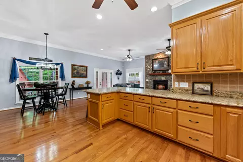 Kitchen - 414 Mulkey Dr, Murphy, NC 28906 photo 5 of 7