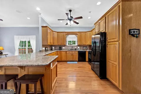 Kitchen - 414 Mulkey Dr, Murphy, NC 28906 photo 3 of 7