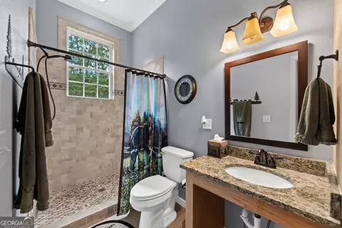 Bath - 414 Mulkey Dr, Murphy, NC 28906 photo 1 of 7