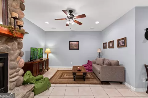 Living - 414 Mulkey Dr, Murphy, NC 28906 photo 4 of 4