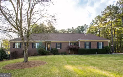 4450 Bay Creek Rd, Loganville, GA 30052