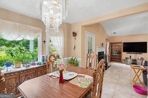 Dining - 90 Dailey Walk, Mcdonough, GA 30253 photo 1 of 2