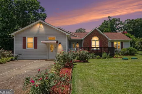 Exterior - 90 Dailey Walk, Mcdonough, GA 30253 photo 2 of 9
