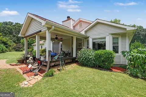 Exterior - 90 Dailey Walk, Mcdonough, GA 30253 photo 4 of 9