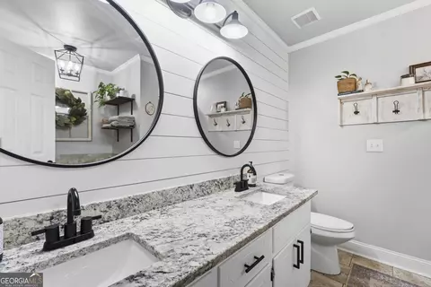 Bath - 2777 Chickadee Dr, Monroe, GA 30655 photo 3 of 5