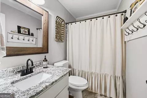 Bath - 2777 Chickadee Dr, Monroe, GA 30655 photo 1 of 5