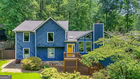 465 Roswell Hills Pl, Roswell, GA 30075