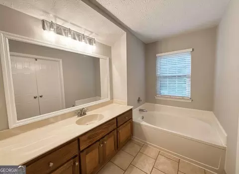 4281 E Meadow Dr, Duluth, GA 30096 photo 18