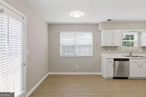 4281 E Meadow Dr, Duluth, GA 30096 photo 8