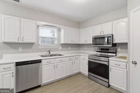 4281 E Meadow Dr, Duluth, GA 30096 photo 6