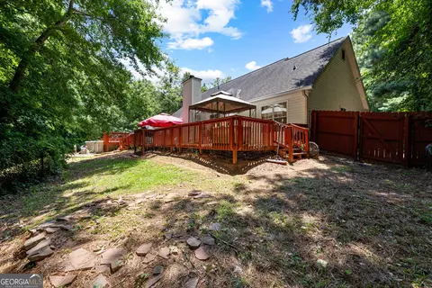 Exterior - 333 Cascade Ct, Hampton, GA 30228 photo 4 of 6