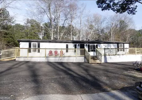3939 Laurens Ln, Snellville, GA 30039