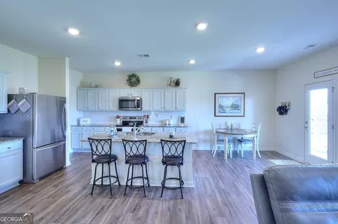 Kitchen - 19 Mccall Way, Monroe, GA 30655 photo 5 of 5