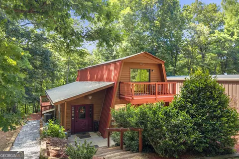 38 Morwood Valley Trl, Cleveland, GA 30528
