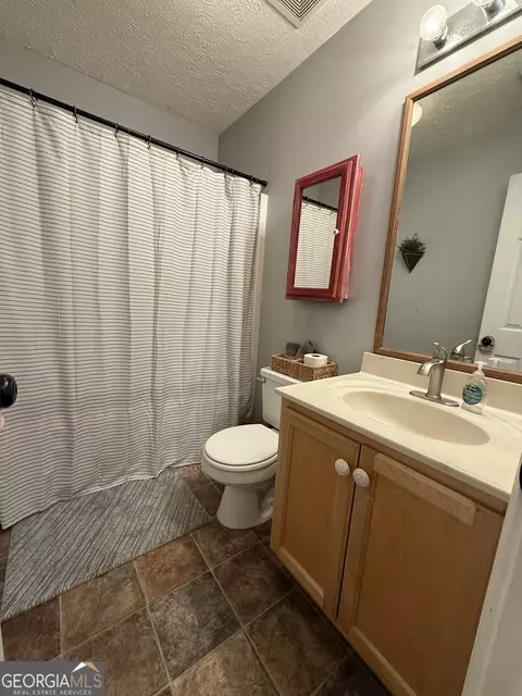 425 Hampton Green Dr, Lagrange, GA 30240 photo 35
